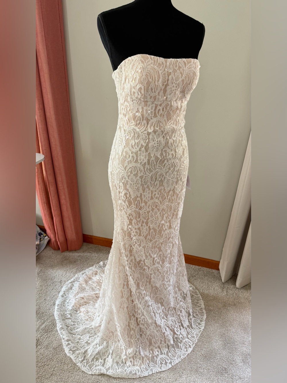 NWT Lulus White Lace Beige Under Open Back Wedding Dress medium